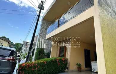 Imagem 5: Imóvel para aluguel possui 220 metros quadrados com 4 quartos