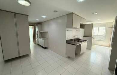 Imagem: O apartamento possui 3 Dormitórios, 4 Banheiros, 2 Vagas na