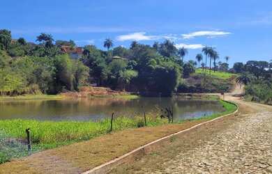 Imagem: A chácara possui 3.000m² de Área e está localizado em Igarapé