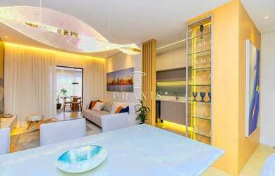 Imagem: O apartamento possui 3 Dormitórios, 2 Banheiros, 2 Vagas na