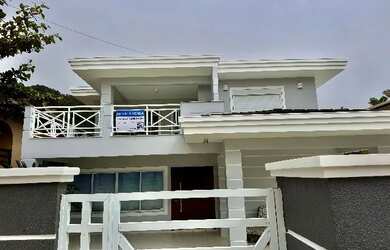 Imagem 4: Linda Casa na Praia de Itaguaçu - A Apenas 80m do Mar!