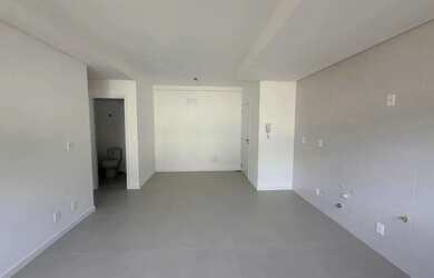 Imagem 3: Imóvel para venda com 45 metros quadrados com 1 quarto em Centro - Florianópolis...