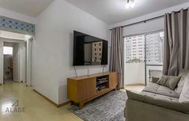 Imagem: O apartamento possui 2 Dormitórios, 2 Banheiros, 2 Vagas na