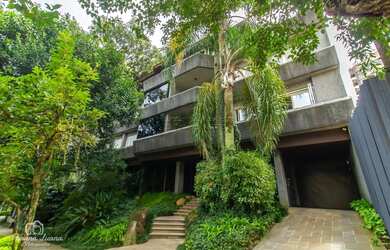 Imagem: O apartamento na cobertura possui 4 Dormitórios, 4 Banheiros