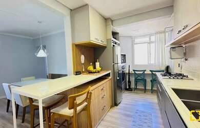 Imagem: O apartamento possui 3 Dormitórios, 2 Banheiros, 1 Vaga na