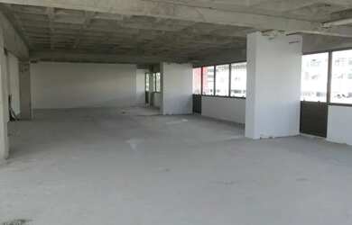 Imagem: O depósito possui 673m² de Área e está localizado em Buritis