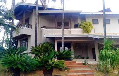 Imagem: A casa em condomínio possui 3 Dormitórios, 5 Banheiros, 4