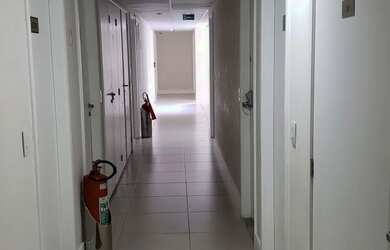 Imagem: O depósito possui 1 Vaga na garagem, 28m² de Área e está