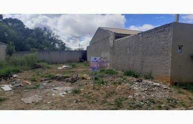 Imagem: O terreno possui 120m² de Área e está localizado em Estados