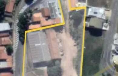 Imagem: O terreno possui 7818m² de Área e está localizado em Chácaras