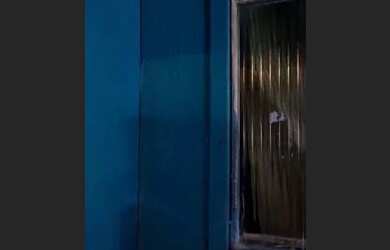 Imagem 1: Alugo 450. 1 Banheiroe2 Dormitórios