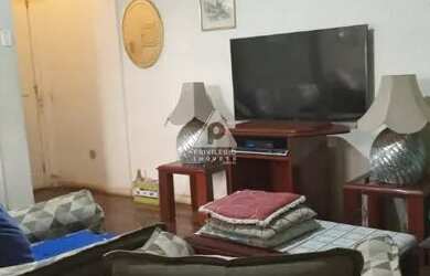 Imagem: O apartamento possui 2 Dormitórios, 2 Banheiros e 98m² de