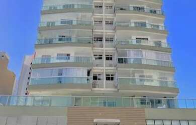 Imagem: O apartamento possui 2 Dormitórios, 2 Banheiros, 2 Vagas na