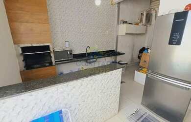 Imagem: A casa em condomínio possui 2 Dormitórios, 1 Banheiro, 2 Vagas