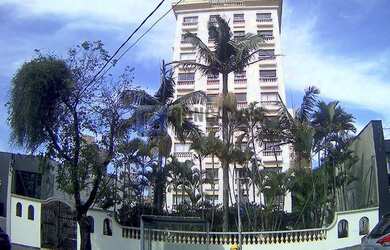 Imagem: O apartamento possui 4 Dormitórios, 5 Banheiros, 4 Vagas na