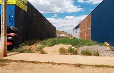 Imagem: O terreno possui 259m² de Área e está localizado em Parauapebas
