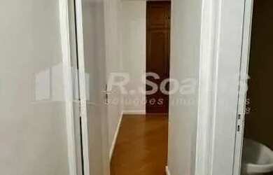 Imagem 10: Apartamento com 2 quartos sendo 1 suíte, dependências, garagem, em Freguesia