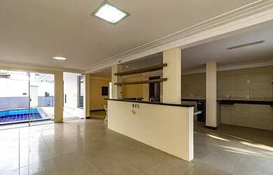 Imagem 2: Casa de 3 pavimentos à venda..R$ 1.400 k