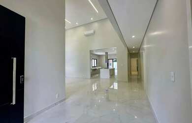 Imagem 3: Casa em Condomínio para Venda em Manaus, Ponta Negra, 4 dormitórios, 4 suítes, 6 banheiros