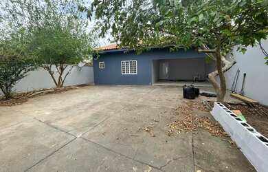 Imagem: A casa em condomínio possui 3 Dormitórios, 3 Banheiros, 3