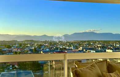 Imagem 5: Apartamento de 3 dormitórios, mobiliado e decorado, com 2 boxes/vagas...