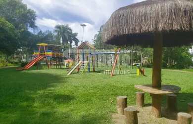 Imagem 8: Maravilhoso terreno com 758m² no condomínio Golden Village