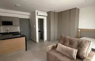 Imagem: O studio possui 1 Dormitório, 1 Banheiro, 1 Vaga na garagem