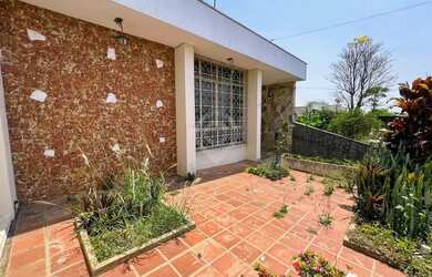 Imagem 3: Casa de rua : / Residencial / Jardim Coronel Peroba