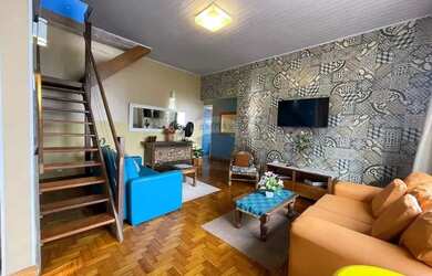 Imagem: O apartamento possui 4 Dormitórios, 3 Banheiros, 220m² de