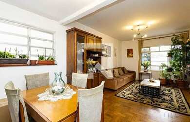 Imagem: O apartamento possui 3 Dormitórios, 2 Banheiros, 1 Vaga na