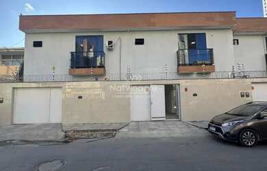 Imagem: A casa possui 3 Dormitórios, 3 Banheiros, 1 Vaga na garagem