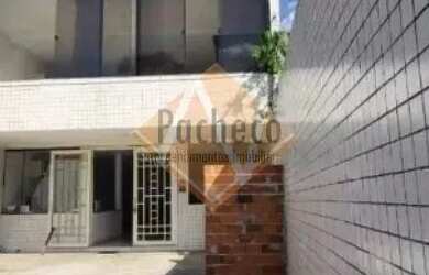 Imagem: O depósito possui 5 Vagas na garagem, 396m² de Área e está