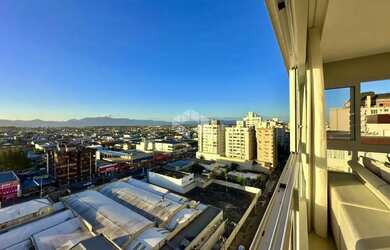 Imagem 6: Apartamento de 3 dormitórios, mobiliado e decorado, com 2 boxes/vagas...