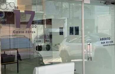 Imagem: O depósito possui 2 Vagas na garagem, 65m² de Área e está