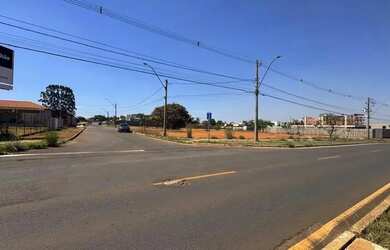 Imagem 10: VENDO TERRENO LOTE COM 774,73 FRENTE PISTA E EM FRENTE AO MANGUERAL RESIDENCIAL...