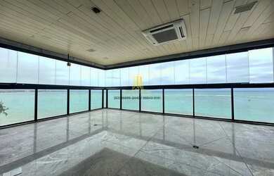 Imagem: O apartamento na cobertura possui 4 Dormitórios, 5 Banheiros