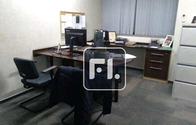 Imagem 10: Conjunto, 352 m² - venda por R$ 7.560.000,01 ou aluguel por R$ 43.100,02/mês...
