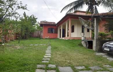 Imagem: A casa possui 2 Dormitórios, 1 Banheiro, 100m² de Área e