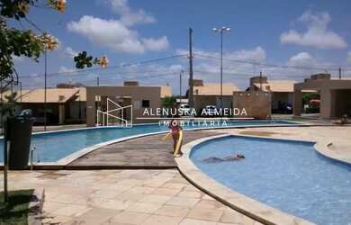 Imagem: A casa em condomínio possui 2 Dormitórios, 2 Banheiros, 1