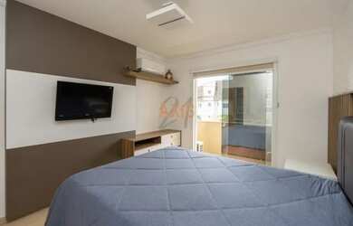 Imagem: A casa possui 4 Dormitórios, 4 Banheiros, 2 Vagas na garagem