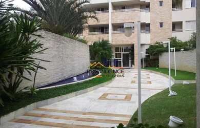 Imagem: O apartamento possui 4 Dormitórios, 5 Banheiros, 3 Vagas na