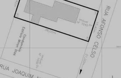 Imagem: A casa possui 5 Dormitórios, 3 Banheiros, 5 Vagas na garagem