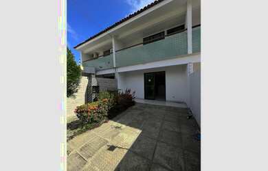 Imagem: A casa possui 2 Dormitórios, 3 Banheiros, 76m² de Área e