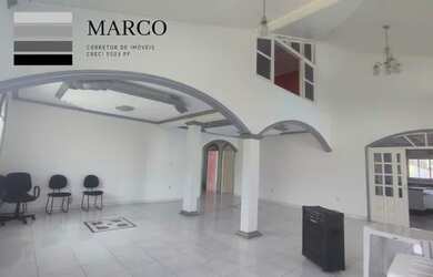 Imagem: A casa possui 5 Dormitórios, 5 Banheiros, 5 Vagas na garagem