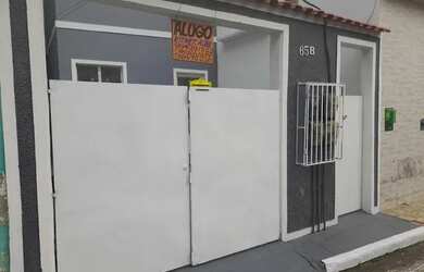 Imagem: A casa possui 1 Dormitório e 1 Banheiro e está localizado