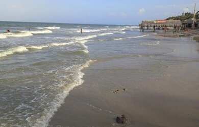 Imagem 1: Casa para venda vista mar na beira da Praia de Panaquatira