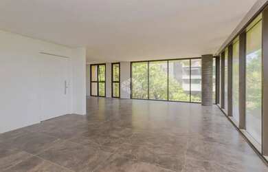 Imagem: O apartamento possui 3 Dormitórios, 4 Banheiros, 207m² de