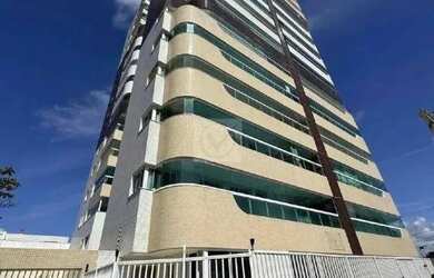 Imagem 2: Onde a Sofisticação encontra o Horizonte Cobertura Duplex na Mansão...