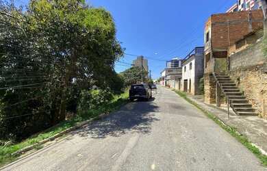 Imagem 4: Terreno Imbetiba - Pq Valentim Miranda -Rua atrás da CEF da Rui Barbosa...