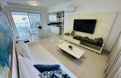 Imagem: O apartamento possui 3 Dormitórios, 3 Banheiros, 2 Vagas na